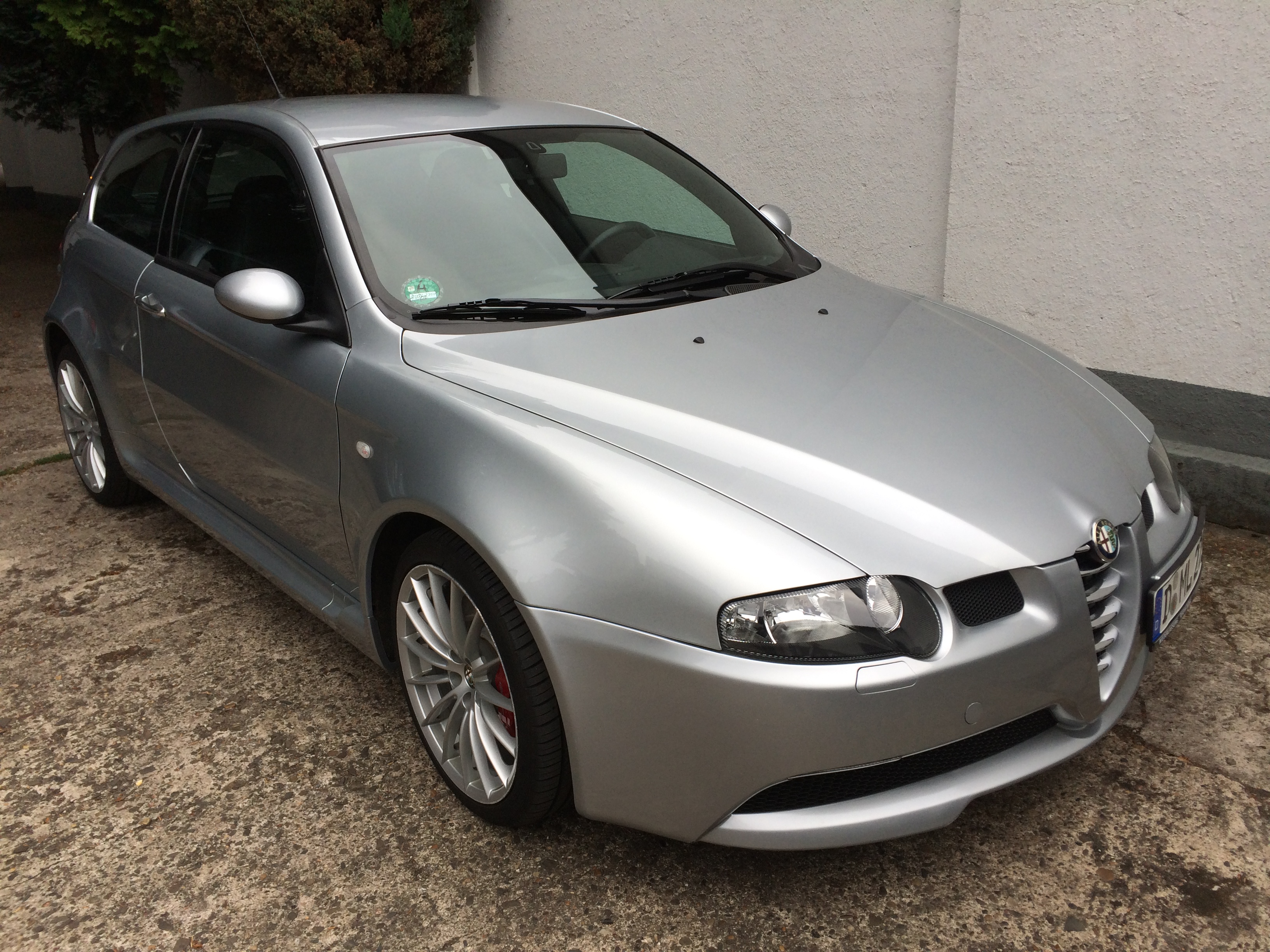 Alfa 147GTA aus 1.Hand mit 17.500km als vorübergehender Gast