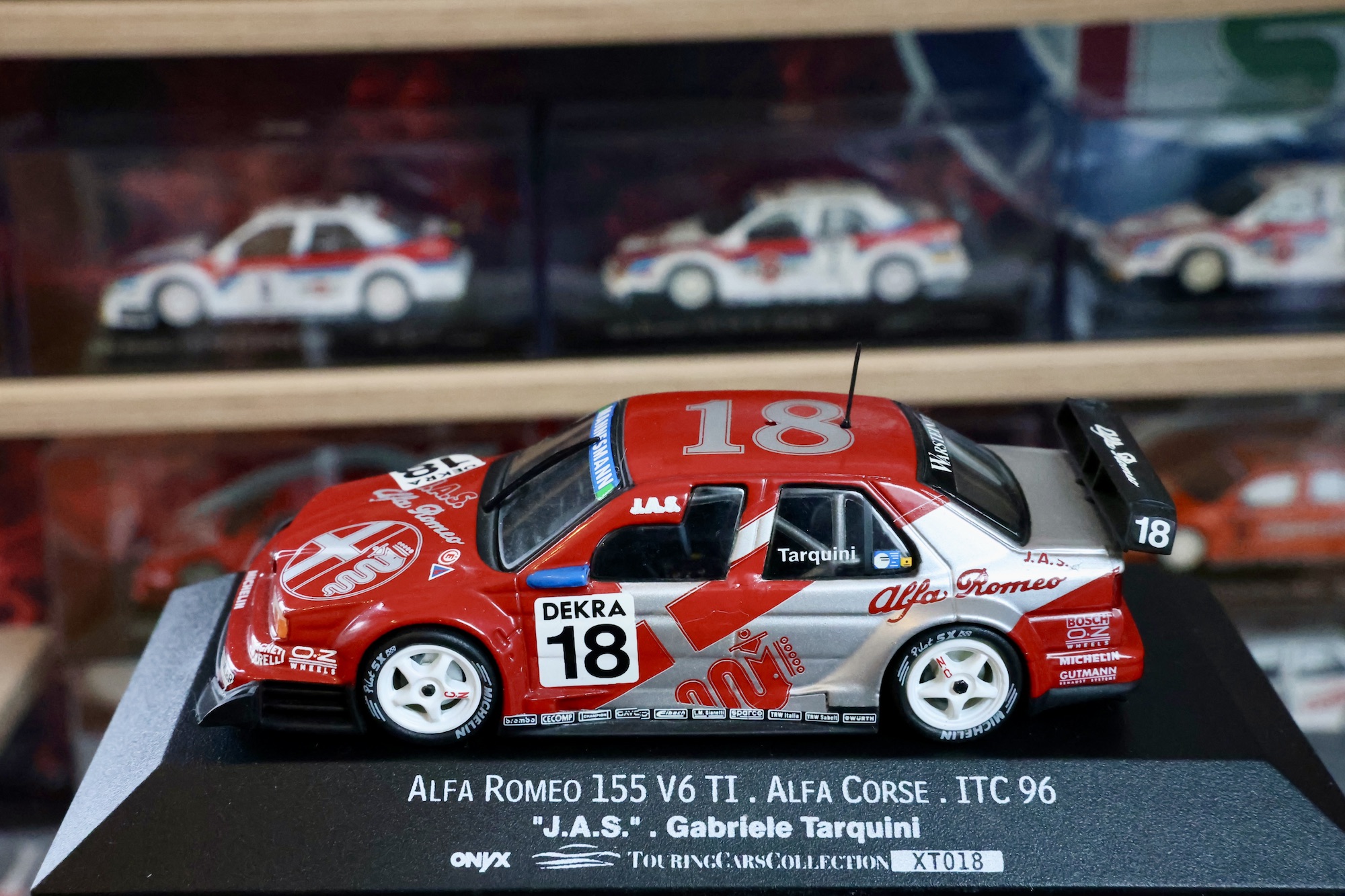 Alfa Romeo 155 V6 Ti   DTM 1995 - 1996 1:43 Minichamps